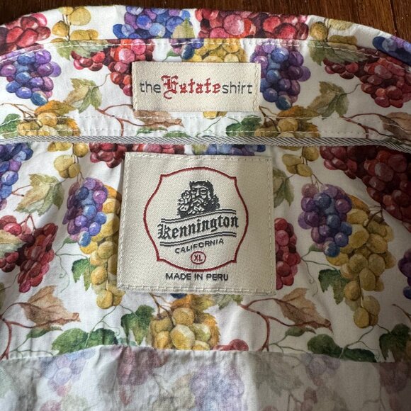 Wine Grape Short Sleeve Collared Shirt - Picture 3 of 3